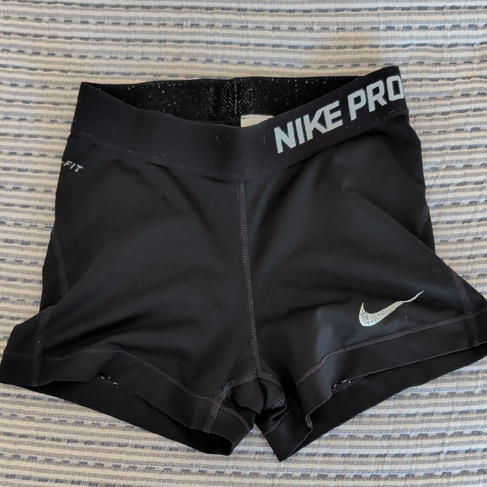 Nike Pro Women's Athletic Black Shorts